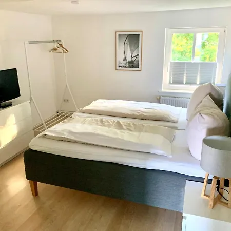 Fewo1846 - Hyggelig Ferie - Komfortable Laendlich Gelegene 2-zimmer-wohnung Διαμέρισμα Φλένσμπουργκ